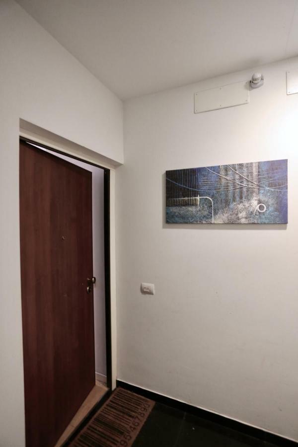 Rio Central M3 Sondrio E Stazione Centrale Milano Eksteriør billede
